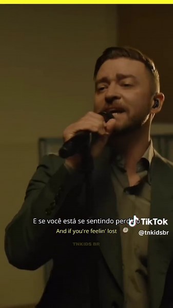 Respondendo a @. “Better Days” feat do Justin Timberlake com Ant Clemons ✨ Lançada em 3/12/2020, no meio da pandemia, a música foi escrita e produzida pelo JT e Ant, como um lembrete de que a dor passa e os dias melhores sempre chegam. Essa letra bate diferente até hoje. 💛 #BetterDays #JustinTimberlake #tradução