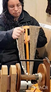 89K views · 1.4K reactions | Wrapping yarn to make a skein As i spin yarn from raw sheep fleeces, i find it easier to make several skeins and wash afterwards when I finish all yarn spinning that i need for my orders or progects #wool #craft #art #hobby #creative #diy #weaving #knitting #crochet #yarn #handmade #homemade #farm #farming #animals #sheep #livestock | Welsh cottage by Zina | Facebook