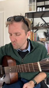 Santa Claus is Coming to Town as performed by Laufey Guitar Tutorial #guitarlessons #howtoplayguitar #Christmas | Marin Music Center