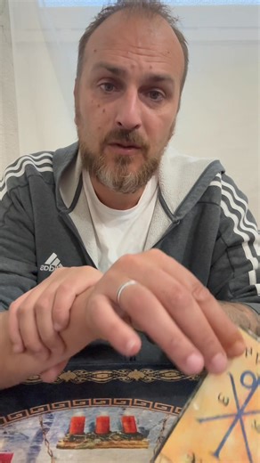 Oui tu es bien sur ce chemin et cette relation si particulière #relation #tarot #viesentimentale #reussite #eveilspirituel #guidancesentimentale #amourinconditionnel #amesjumelles #choix #couple #spiritualité #amour #sentiment #flammesjumelles Chaque guidance est générale et offre des éclairages spirituels, elle ne remplace pas un conseil ou un accompagnement personnalisé.” | Chemin de vie médium