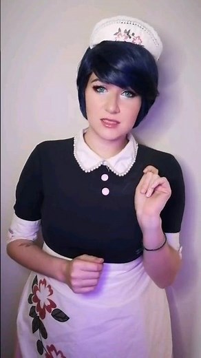 Marinette and Chloé😂#cosplay #marinette #chloebourgeois #maid #miraculousladybug #miraculous #tiktok