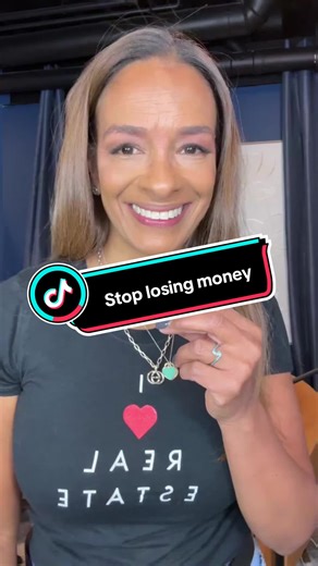 Using AI but not measuring it? That’s losing money! Strategy   consistency beats random posting every time. Get the one-page scorecard template in Noise to Navigation. Start measuring what matters. 🔗 in bio #ai #aitools #aitips #coffeewithcarrie #realtortips