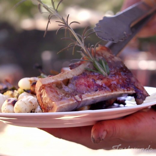 602K views · 1.9K reactions | Chef Chuy Tovar draws on his Mexican heritage and uses authentic ingredients to create a meaningful dining experience in "A Toast to Taste." | Tastemade | Facebook