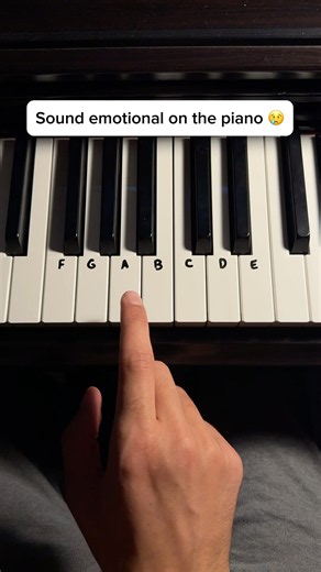 Make your own song using these chords 🎹 #piano #tutorial #pianotutorial #chords #lyrics