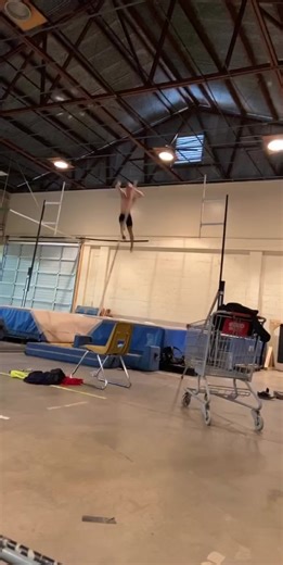 Crazy_8 (@billy_bob_bad_but)’s videos with original sound - Aydon