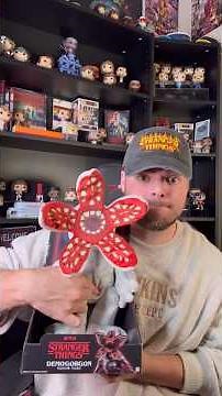 STRANGER THINGS SEASON 5 MERCH UNBOXING!