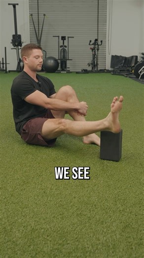 Conor Harris on Instagram: "I bet 90%+ of people with tight hip flexors would feel better if they trained them (properly) Want an easy program that fixes posture and pain from head to toe (especially tight hip flexors) + can be individualized to your body? Check out my Beginner Body Restoration program. Link in bio!"