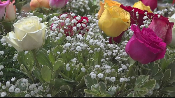 Tariffs drive up flower prices ahead of Mother’s Day