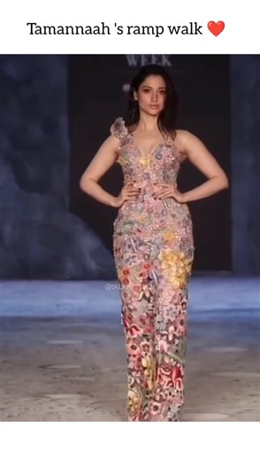 Tamannaah 's ramp walk ❤️ #rampwalk #fashion #model #tamannaahbhatia #actresses