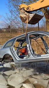 Rusty safe found attached to a drowned car! | 5-Minute Crafts