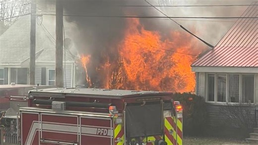 Portland fire spreads from garage, burns two homes