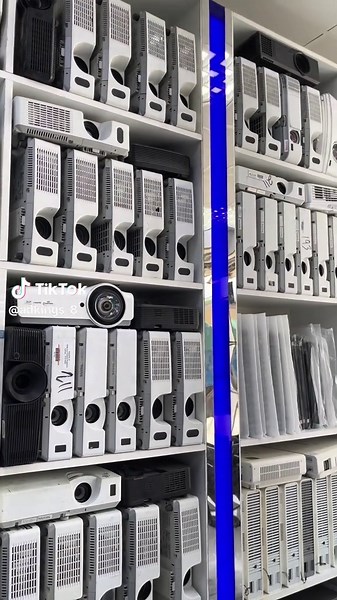 Are you looking for second hand projectors, laptops, hard disks, monitors and all computer accessories?? Yes! A very good market is here with good prices!! . . . 💻 🖥️ . . .CARGO FROM DUBAI TO UGANDA (Ham Cargo Services) 📞 971 543915749 . . . #sharjah #usedlaptopdubai #usedlaptop #creatorsearchinsights #tik #dubai #tiktok #for #foryoupage #viral #viralvideo #duet #trend #ugandatiktok #saudiarabia #trending #highlight #kampala_tiktokers #fyppppppppppppppppppppppp