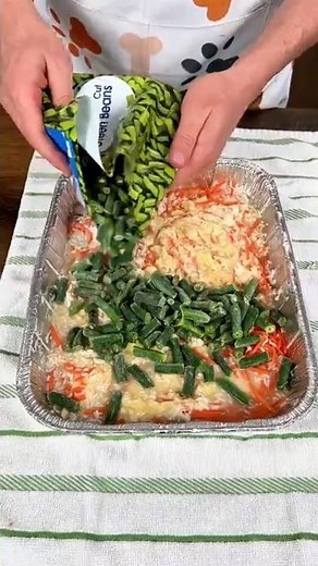 Creamy Chicken & Rice One-Pan Bake | Easy Dinner with Chicken Nibbles & Cow Candle