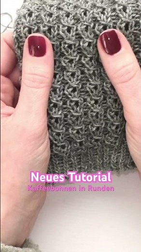 My absolute favorite sock pattern. 🧦 You can find the tutorial in my videos.