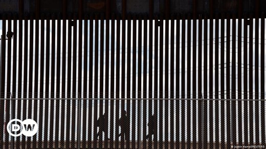 Immigration dispute creates uncertainty at US-Mexico border