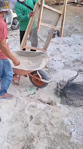 Work Smart Less Sweating😂😂 #Construction #viralreelschallenge #civilengineering #constructionlife #viralchallenge #civil #viral @top fans | Smart Engineering