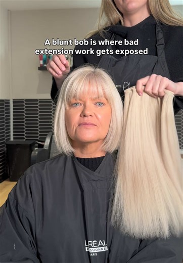 A blunt bob doesn’t forgive poor extension work. There’s no length to disguise mistakes. No layers to blur bad placement. No styling tricks to hide it. That’s why this cut makes so many stylists nervous. Not because extensions are damaging but because guessing shows. This result comes from: – correct weight distribution – cutting with precision – intentional placement – and knowing exactly who extensions are (and aren’t) suitable for Fear isn’t the problem. Lack of clarity is. Follow @dakotahair