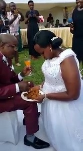 What is happening here? | Howwe Biz