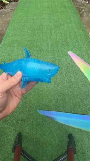 Shark Stretches Ocean Beast Experiment