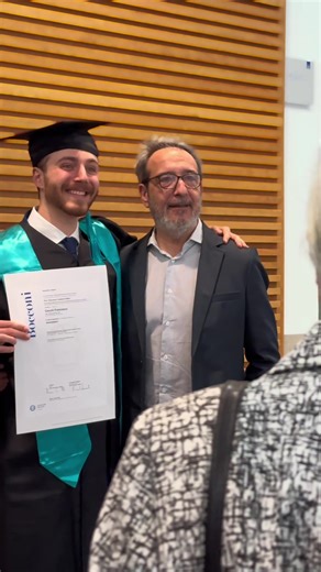 Reliving old sweet memories! #campus #bocconi #university #bocconiuniversity #graduation