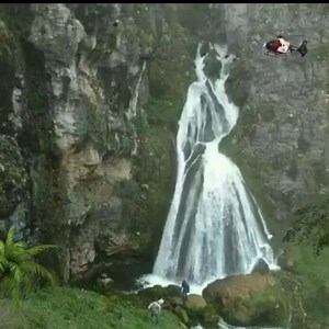 5.8K views · 63 reactions | Waterfall of the bride in Peru, completely natural. #missingweddings | James Hawker Magic | Facebook