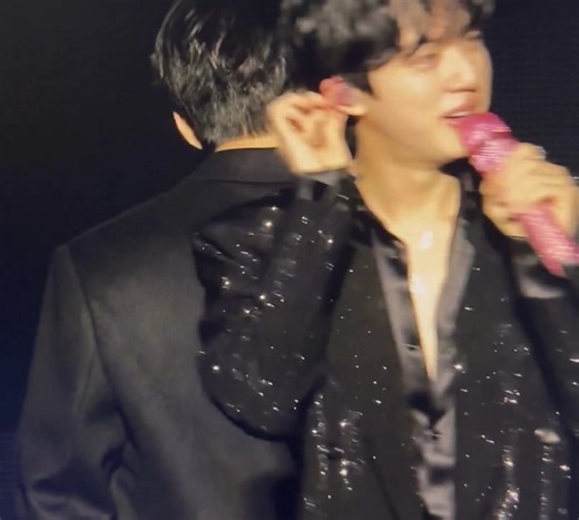 my baby is crying noooo 😭😭😭 | Katriel Jeon