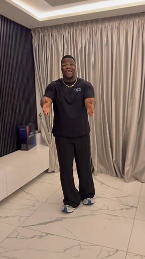 1.9M views · 132K reactions | Urgent urgent  Partager massivement  lien  https://www.tiktok.com/@apoutchounational46?_r=1&_t=ZN-912to83TCdi | Apoutchou National | Facebook