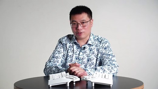 Glove80 Keyboard: Wireless, Super Ergonomic and Elegant