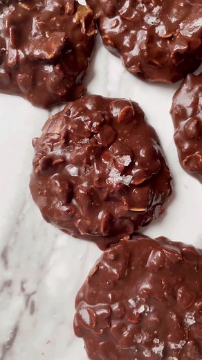 Healthy No Bake Peanut Butter Oatmeal Cookies Recipe