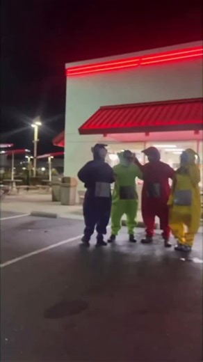 The teletubbies came to the 916. 😂😂 🍔 #sacramento | 916 Times
