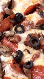 4.1K views · 172 reactions | From dough to deliciousness  | Round Table Pizza | Facebook