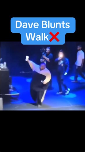 Dave Blunts vs Dax Walk. #dax #davebluntz #kanyewest #lebron #strengthtraining | Vance Peiffer