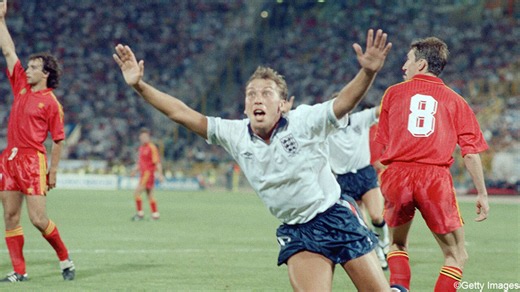 "Die goal van Platt zit in de top 3 van mijn ontgoochelingen": Franky Van der Elst blikt terug op WK 1990 | Sporza