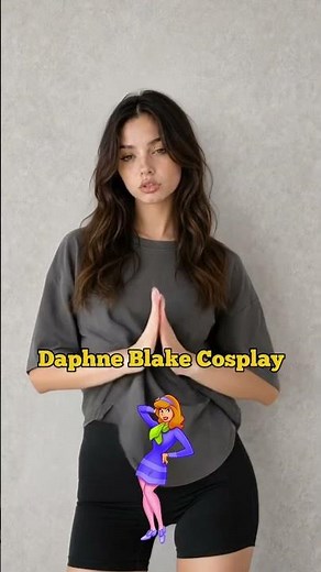 Daphne Blake Cosplay #cosplay #cosplaygirl #daphnebridgerton #scoobydoo