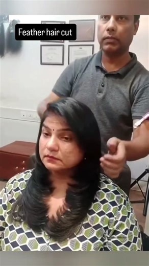 Rich n Rise Salon & Academy on Instagram: "Feather Hair Cut Tutorial ✂️✨ Soft, flowy & full of movement — the perfect classic look! 💇‍♀️ Learn step-by-step technique with @yogihairguru 🎥 Transform your client’s hair into feathers of perfection 🪶 #FeatherHairCut #HairTransformation #HairTutorial #YogiHairGuru #LayeredHair #SalonTraining #HaircutTechnique #HairEducation #IndianHairdresser"
