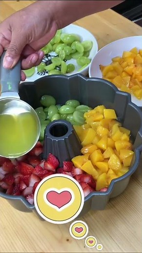 HOW TO MAKE FRUIT JELLY | Easy and quick dessert | MORE desserts in Recipes on Casayfamiliatv
