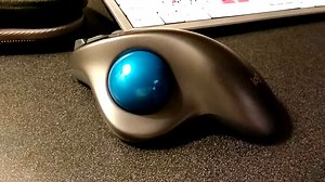 Logitech M570 Wireless Trackball Mouse Review and Features