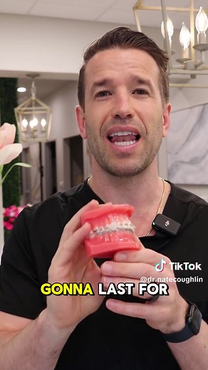 How to properly use wax for your braces. #dentalwax #braces #braceswax #orthodontist #bracescolors #dallasorthodontist #dallasbraces