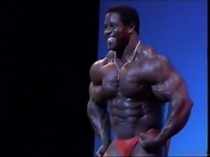 12K views · 168 reactions | Bertil Fox guest posing in 1992. Its a real shame his career had to end in such unfortunate circumstances. #bertilfox #bodybuilding #ifbb #evolutionofbodybuilding | Evolution of Bodybuilding | Facebook