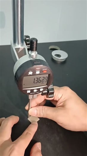 Mirror-polishing process for precision ceramic components氮化铝薄板高光洁度