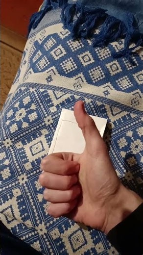 я поменял заднюю крышку на Alcatel one touch pixi 3