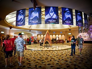 What To Expect At Your First Creation Las Vegas Star Trek Convention