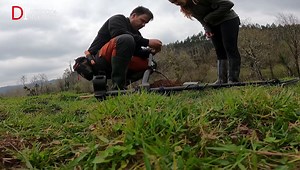 2.1K views · 15 shares | Vídeo completo en el siguiente enlace https://youtu.be/tSArYZpM9Ao #metal #metaldetecting #metaldetector #metaldetectingfinds #minelab #hallazgosemanal #Hallazgo #aventuras #aventura | Deteccion Infinita | Facebook