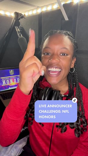Live Announcer Challenge: NFL Honors 🎙️🏈⭐️ PRO TIP: For reference, check out my latest post of how I did it LIVE at the show! #queennoveen #liveannouncer #voiceover #nfl #nflhonors #invisalign #kellyclarkson #kellyclarksonshow #football @kellyclarkson