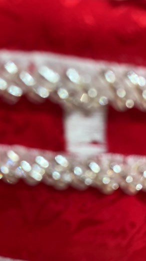 Explore Traditional Chinese Garments in Stunning Detail