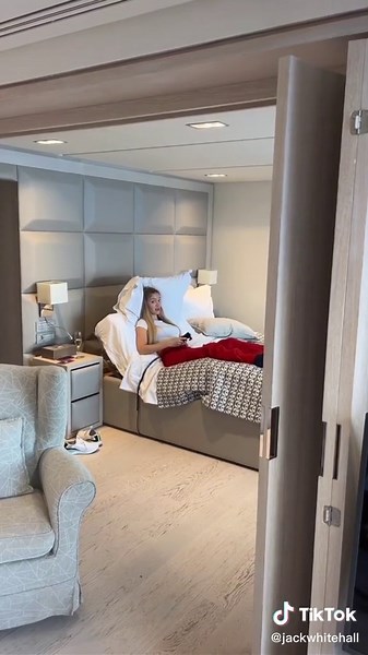 The Purpose of Adjustable Beds for the Elderly