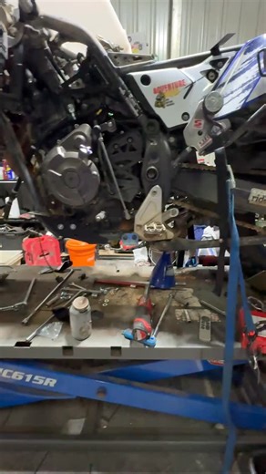 Just another behind-the-scenes day at RideADV. Bikes in, bikes out, rinse and repeat. It’s not rocket science… it’s just what we do. #therealhomeoft700knowledge #australiaspremieroffroadtourcompany #australiaspremieroffroadtours | Rideadv