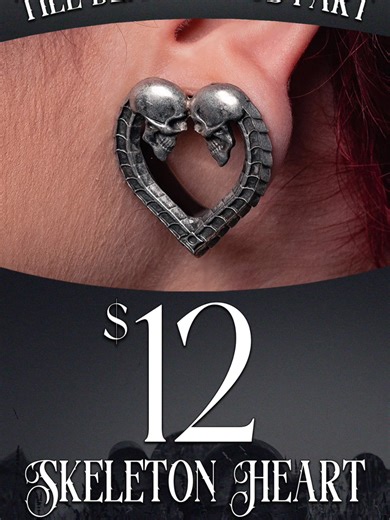 Our Skeleton heart plugs are now only $12! (All our sizes) #valentines #plugs #stretchedears #stretchedearsoftiktok #piercingsoftiktok #girlswithstretchedears #earstretching #gaugesandplugs #jewelry #heartplugs #stainlesssteel