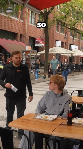 28K views · 1K reactions | Wir berechnen was wir wissen 浪類 #cologne #fyp #burger #reel #viral | Burger Colony | Facebook