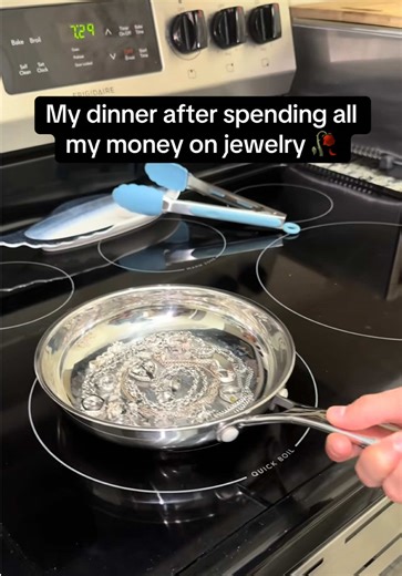 Hunger is temporary, Hard Jewelry lasts forever 💯 (Nah but fr please spend responsibly gang so you still got money for food 😭🙏🏽) Tag: @Adrian